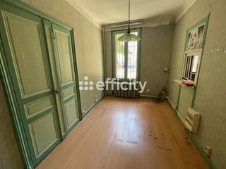  Immeuble � vendre 14 pi�ces 220 m�