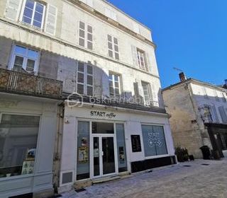  Immeuble � vendre 12 pi�ces 440 m�