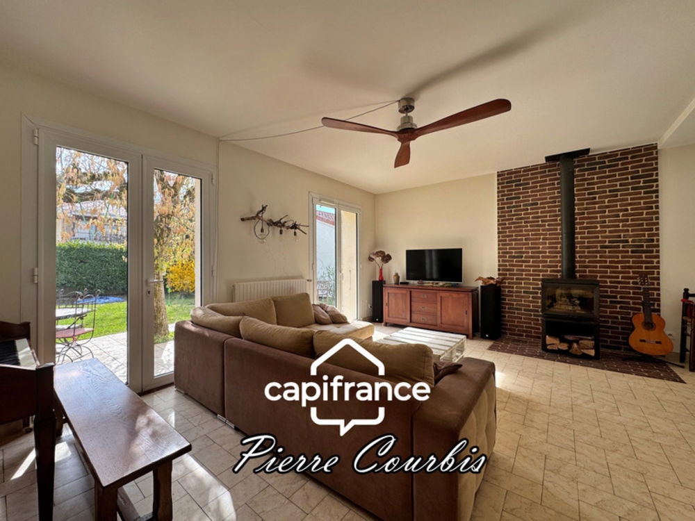 � vendre  Maison Bron (69500)