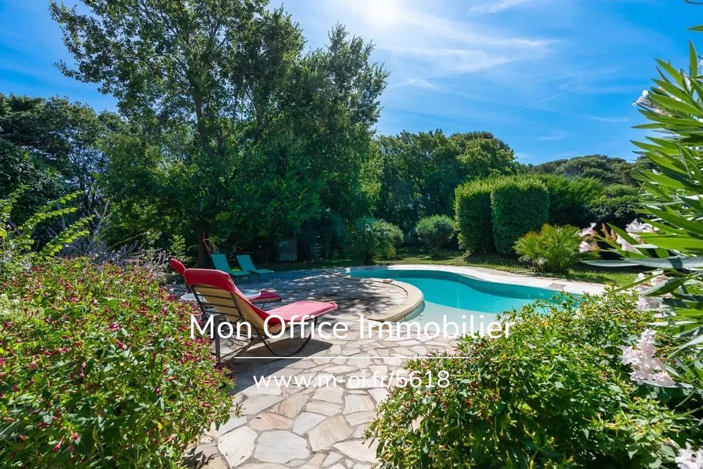 � vendre  Villa Aix-en-Provence (13100)