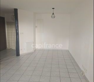  Immeuble � vendre 14 pi�ces 294 m�