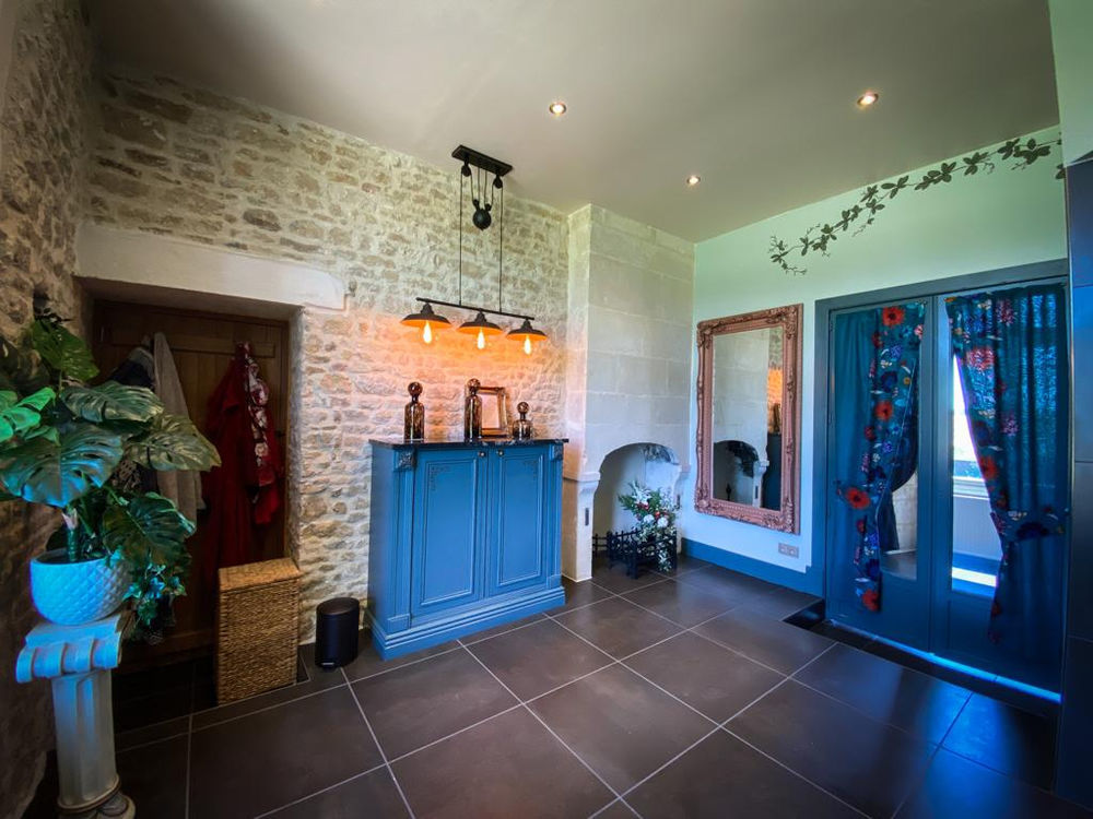 � vendre  Propri�t�/ch�teau Saint-Hilaire-des-Loges (85240)