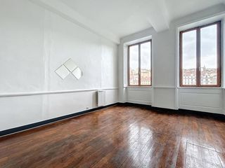  Appartement � louer 3 pi�ces 78 m�