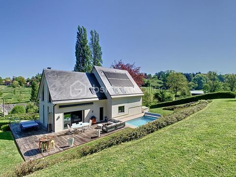   Maison d'architecte avec piscine Maison - 6 pi�ce(s) - 199 m�