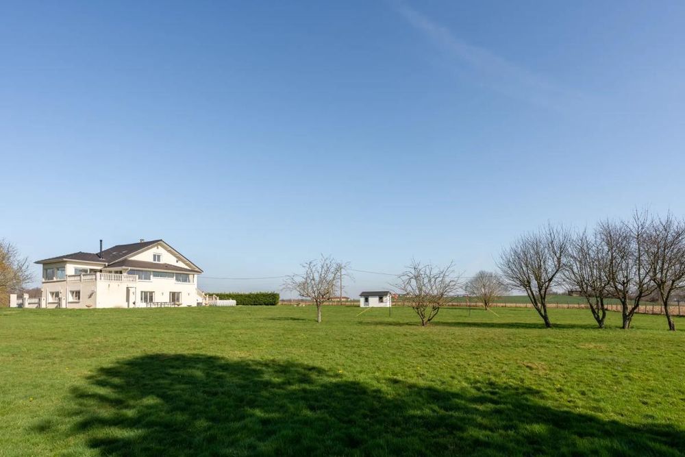 � vendre  Maison Mionnay (01390)