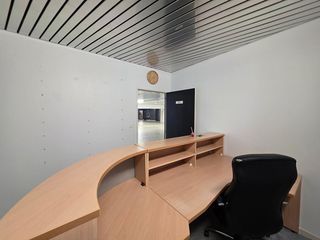  Immeuble � vendre 2 pi�ces 144 m�