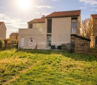  Villa � vendre 6 pi�ces 155 m�