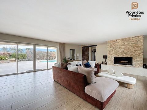   Villa 200m� - Piscine 5X9 - Terrain 4000 m� - OLLIERES 83470 Villa - 5 pi�ce(s) - 205 m�
