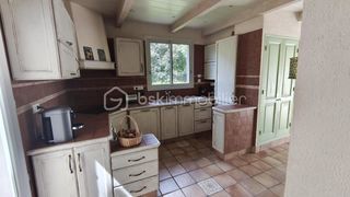  Propri�t�/ch�teau � vendre 7 pi�ces 146 m�