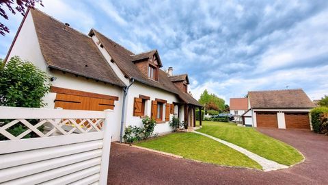   Maison Maison - 6 pi�ce(s) - 159 m�