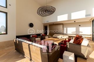  Villa � vendre 10 pi�ces 368 m�