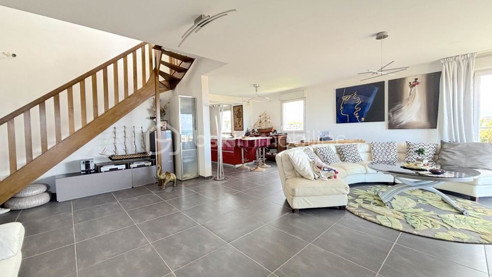 � vendre  Appartement Antibes (06600)