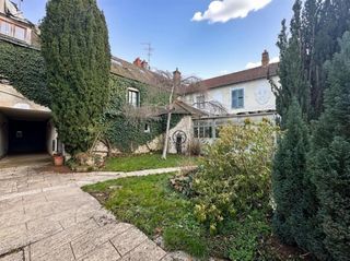  Maison � vendre 12 pi�ces 400 m�