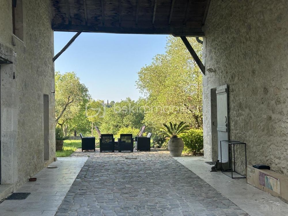 � vendre  Propri�t�/ch�teau Agen (47000)