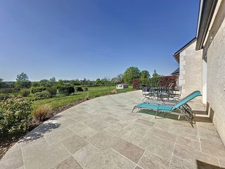  Villa � vendre 9 pi�ces 256 m�