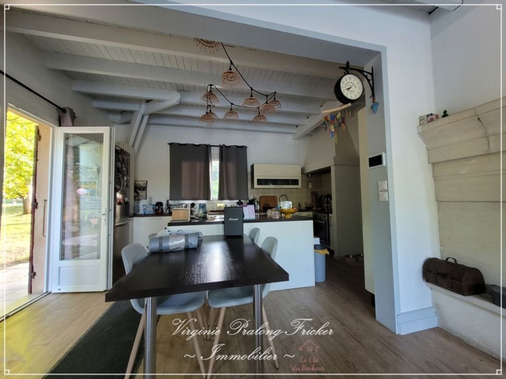 � vendre  Propri�t�/ch�teau Galgon (33133)