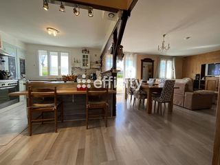  Villa � vendre 7 pi�ces 150 m�