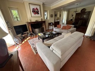  Propri�t�/ch�teau � vendre 10 pi�ces 453 m�