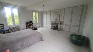  Propri�t�/ch�teau � vendre 10 pi�ces 340 m�