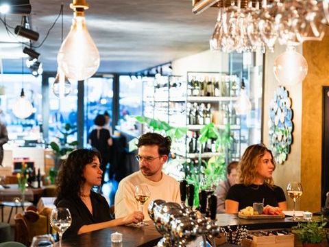 V&eacute;ritable coup de fusil Bar licence 4 au coeur de la Croix-rousse Lyon 4 40000 69004 Lyon 4eme arrondissement