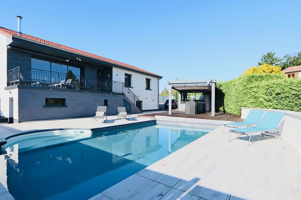 � vendre  Maison Genay (69730)