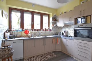  Propri�t�/ch�teau � vendre 7 pi�ces 282 m�