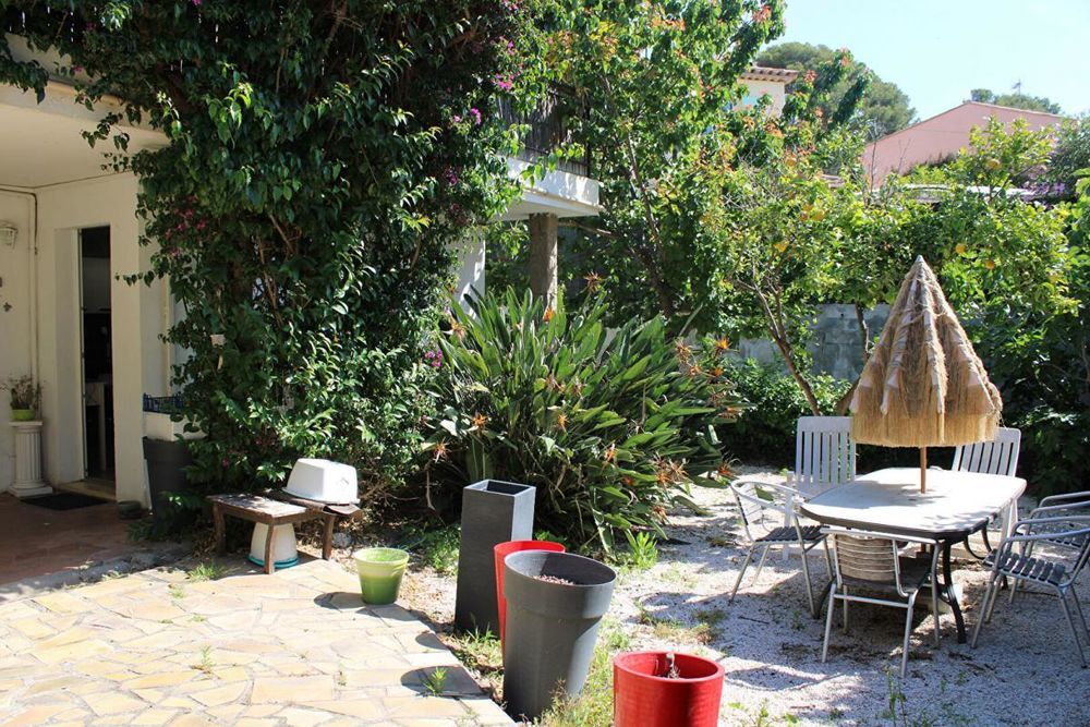 � vendre  Maison Saint-Rapha�l (83700)