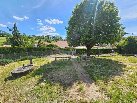   Maison � vendre 8 pi�ces avec sous-sol garage et d�pendances et jardin de 1000 m� CHAMBOST LONGESSAIGNE (69) Maison - 8 pi�ce(s) - 184 m�