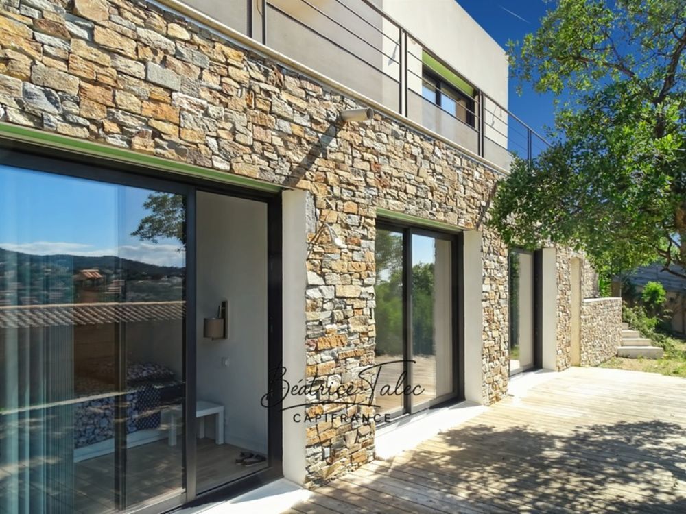 � vendre  Villa Le Lavandou (83980)