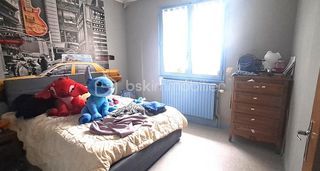  Immeuble � vendre 15 + pi�ces 379 m�