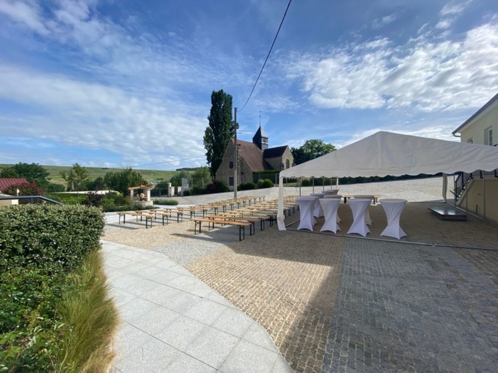 � vendre  Propri�t�/ch�teau Baslieux-sous-Ch�tillon (51700)