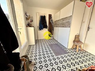  Maison � vendre 9 pi�ces 200 m�