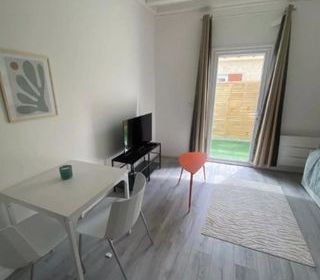  Immeuble � vendre 8 pi�ces 244 m�