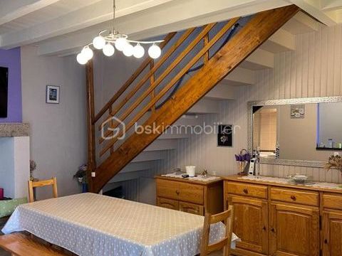   MESQUER, MAISON TRADITIONNELLE DE 52M2 EN PLEIN BOURG Maison - 3 pi�ce(s) - 52 m�