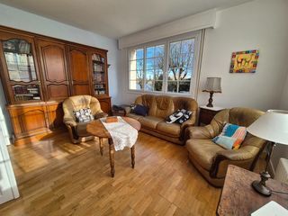  Maison � vendre 11 pi�ces 303 m�