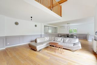  Maison � vendre 8 pi�ces 270 m�