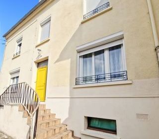  Maison � vendre 10 pi�ces 166 m�