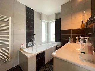  Maison � vendre 8 pi�ces 172 m�