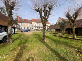  Propri�t�/ch�teau � vendre 13 pi�ces 380 m�