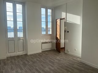  Immeuble � vendre 230 m�