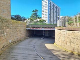  Parking / Garage � vendre 8 m�