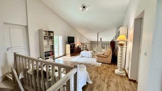  Maison � vendre 7 pi�ces 220 m�