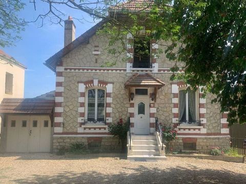   Maison Mareuil Sur Ourcq 120 m2 Maison - 7 pi�ce(s) - 120 m�