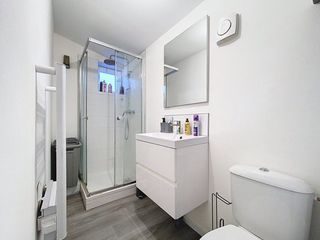  Immeuble � vendre 170 m�