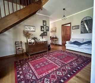  Propri�t�/ch�teau � vendre 6 pi�ces 175 m�