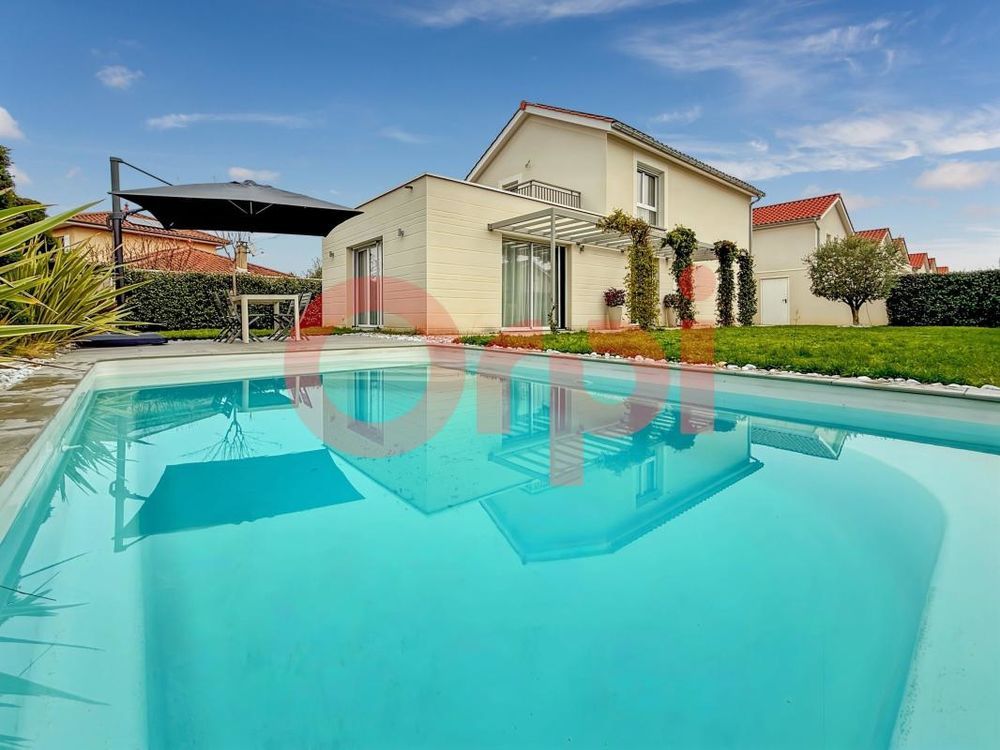 � vendre  Maison Saint-Priest (69800)