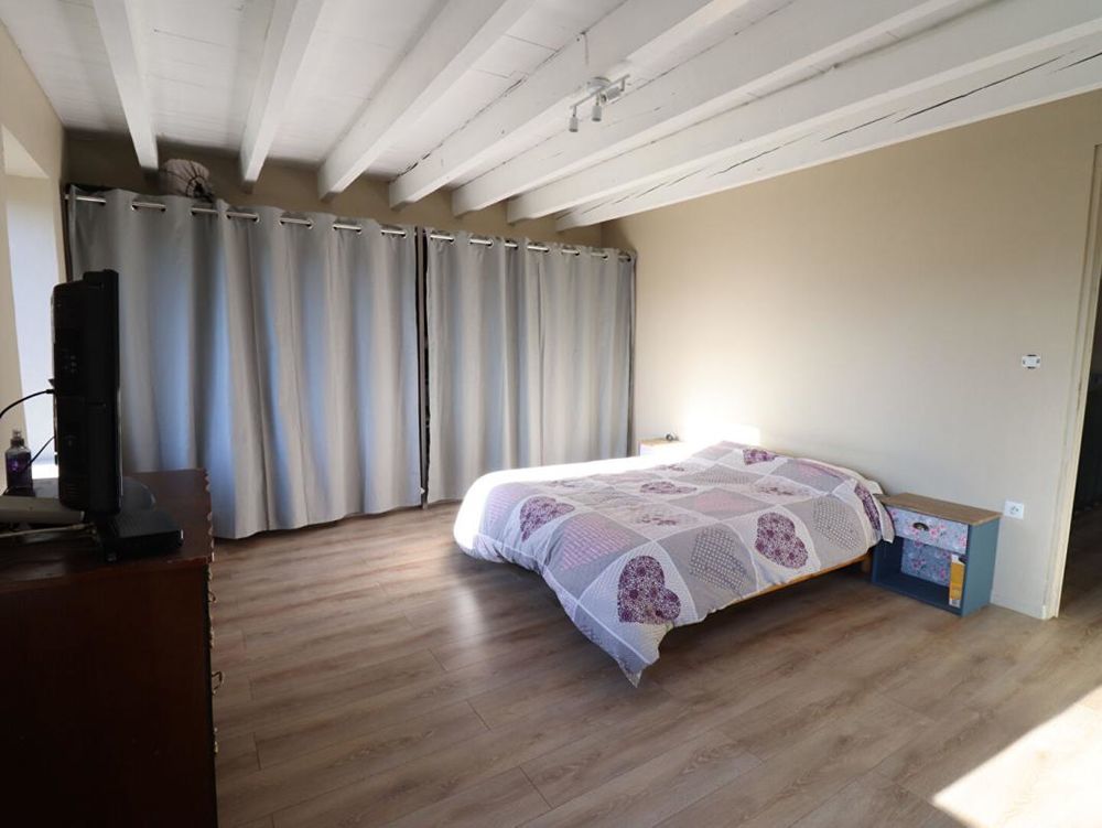 � vendre  Maison Courpi�re (63120)