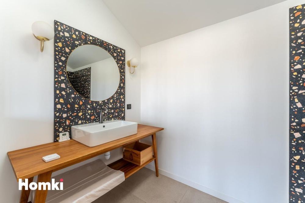 � vendre  Appartement Bordeaux (33300)