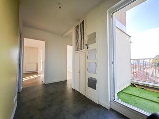  Immeuble � vendre 15 + pi�ces 304 m�