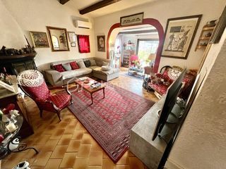  Villa � vendre 6 pi�ces 165 m�